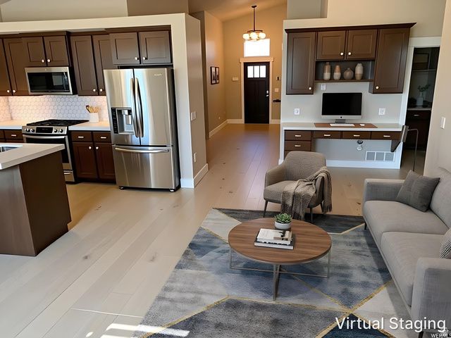 513 W ASPEN PEAK DR, South Jordan, UT 84095