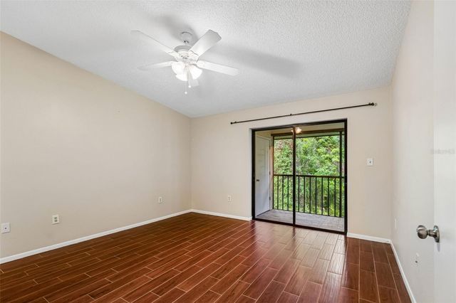 2814 HAMMOCK COURT 2814, Clearwater, FL 33761