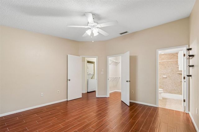 2814 HAMMOCK COURT 2814, Clearwater, FL 33761