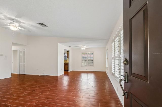 2814 HAMMOCK COURT 2814, Clearwater, FL 33761