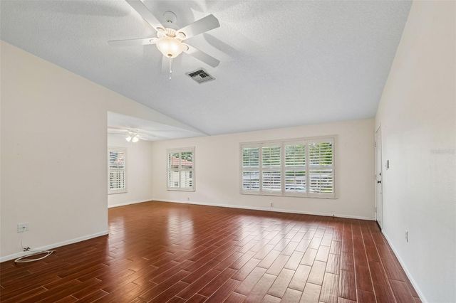 2814 HAMMOCK COURT 2814, Clearwater, FL 33761