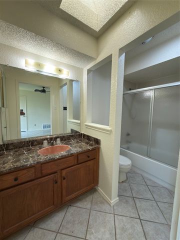 2701 Stanford Street A, Rowlett, TX 75088