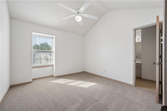 5542 NW Moonlight Meadow Drive, Lee's Summit, MO 64064