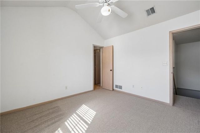 5542 NW Moonlight Meadow Drive, Lee's Summit, MO 64064