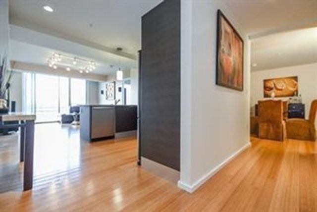 2 Earhart Street 811, Cambridge, MA 02141