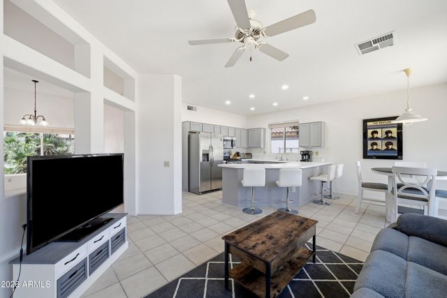 13712 W VIA TERCERO --, Sun City West, AZ 85375