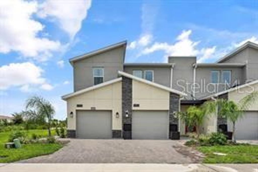 9355 SOMMERSET HILLS DRIVE 9355, Davenport, FL 33896