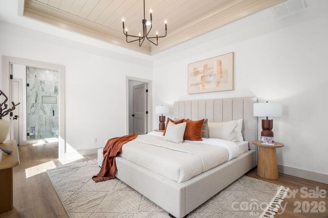 2119 24th Street Lane SE, Hickory, NC 28602