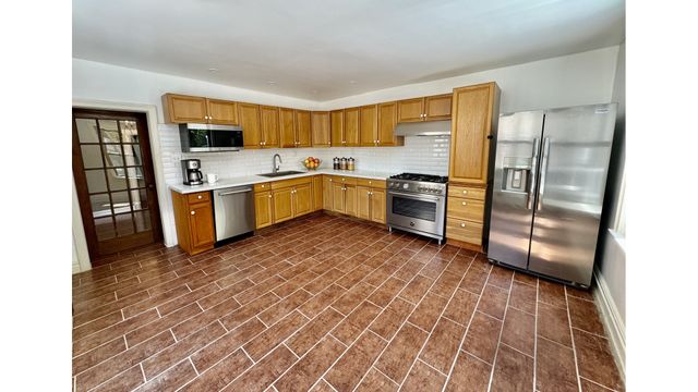 522 3RD Street, New York City, NY 11215