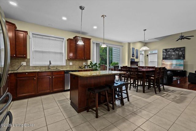2108 Cherry Creek Rd, La Grange, KY 40031