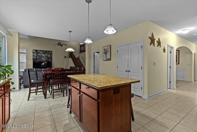 2108 Cherry Creek Rd, La Grange, KY 40031