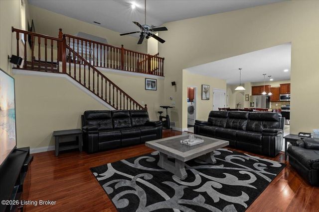 2108 Cherry Creek Rd, La Grange, KY 40031