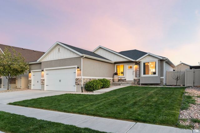 1830 E CEDAR TRAILS WAY, Eagle Mountain, UT 84005