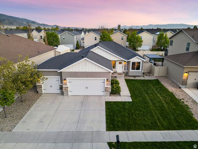 1830 E CEDAR TRAILS WAY, Eagle Mountain, UT 84005