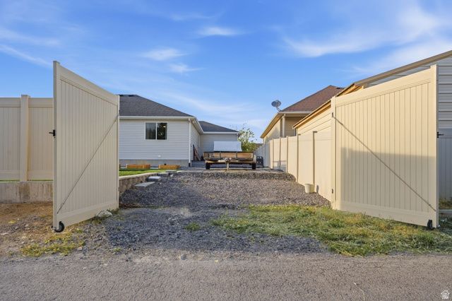 1830 E CEDAR TRAILS WAY, Eagle Mountain, UT 84005