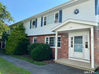 24 College Street 6, Clinton, CT 06413