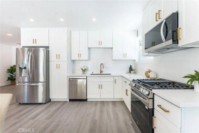 11912 Elkwood Street, North Hollywood, CA 91605