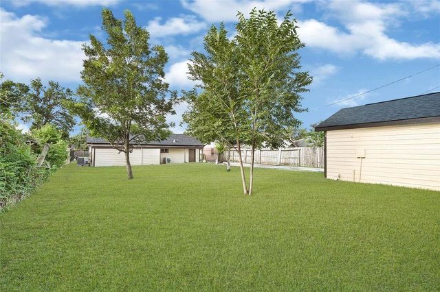 7337 Miley Street, Houston, TX 77028