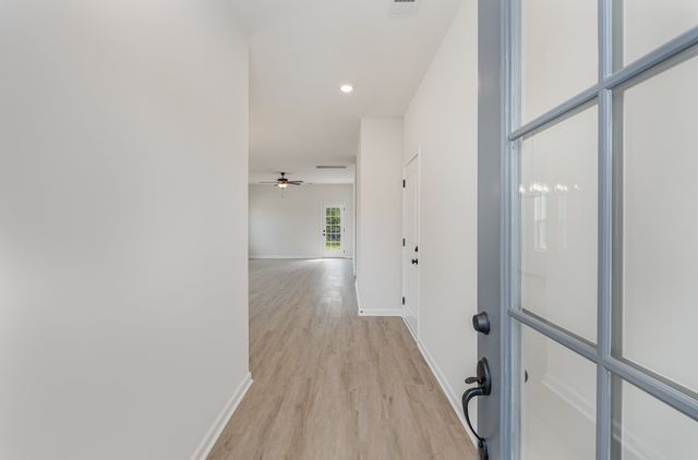 219 Hannah Lee Hill Rd, La Vergne, TN 37086