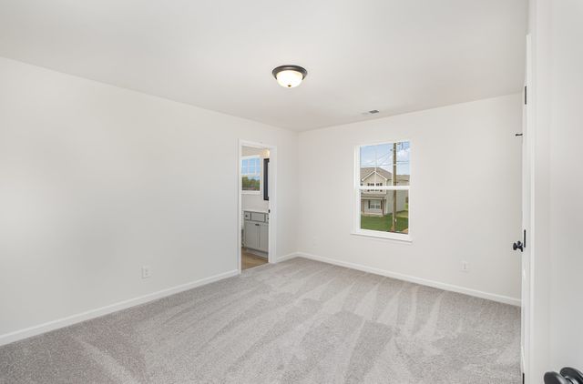 219 Hannah Lee Hill Rd, La Vergne, TN 37086