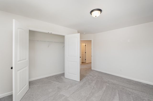 219 Hannah Lee Hill Rd, La Vergne, TN 37086