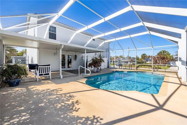 14051 Campus ST, Fort Myers, FL 33905