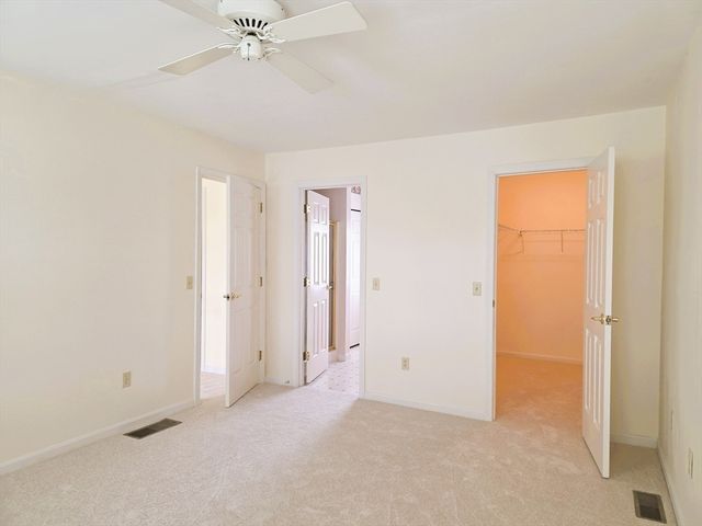 41 Juniperwood Dr, Haverhill, MA 01832