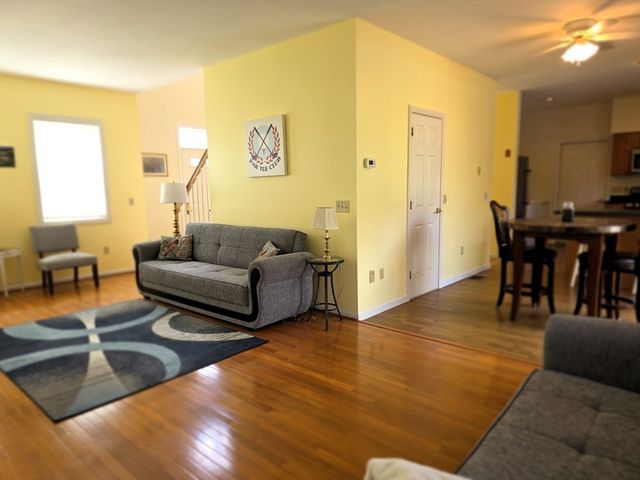 41 Juniperwood Dr, Haverhill, MA 01832