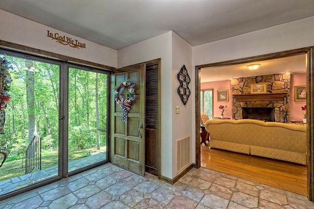 192 Brookwood Drive, Blairsville, GA 30512