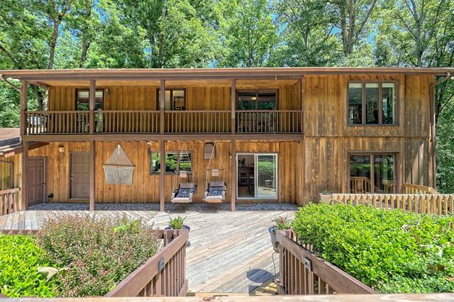 192 Brookwood Drive, Blairsville, GA 30512
