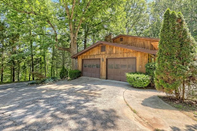 192 Brookwood Drive, Blairsville, GA 30512