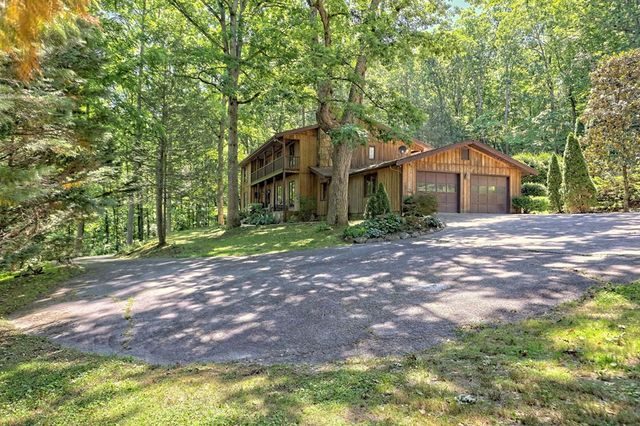 192 Brookwood Drive, Blairsville, GA 30512