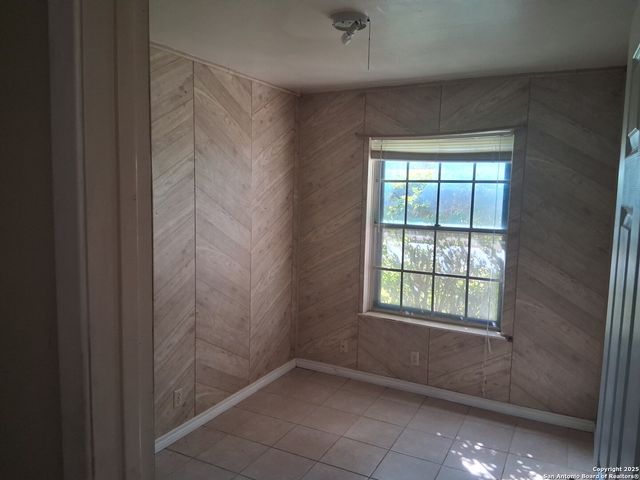 7331 Glen MNR, San Antonio, TX 78239