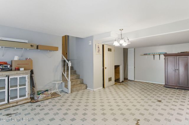 1640 Arling Ave, Louisville, KY 40215