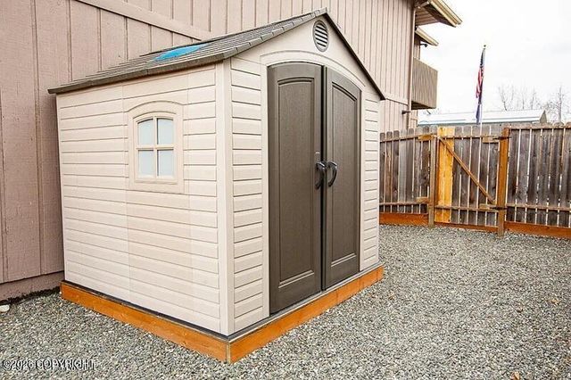 6390 Norm Drive, Anchorage, AK 99518