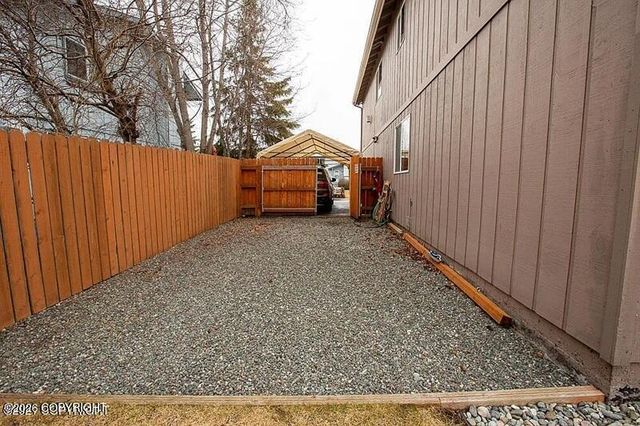6390 Norm Drive, Anchorage, AK 99518