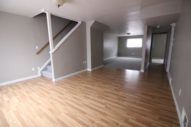 16117 Jackson Street, Taylor, MI 48180