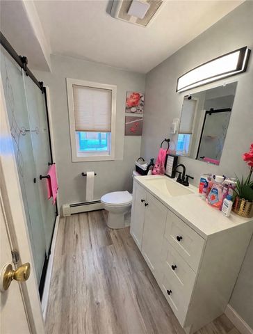 4 Dunbar Street, Providence, RI 02909