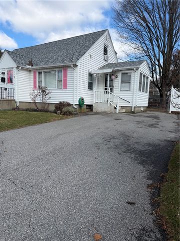 4 Dunbar Street, Providence, RI 02909