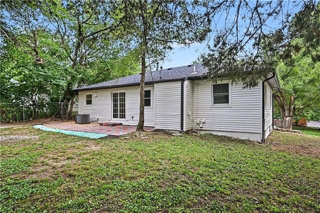 6132 Haskell Avenue, Kansas City, KS 66104