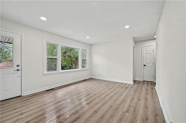 6132 Haskell Avenue, Kansas City, KS 66104