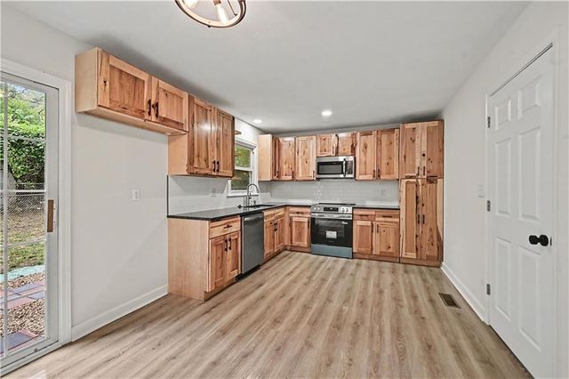 6132 Haskell Avenue, Kansas City, KS 66104