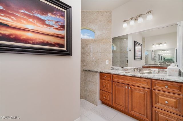 346 NW 25th TER, Cape Coral, FL 33993