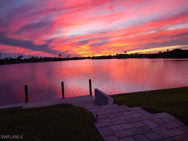 346 NW 25th TER, Cape Coral, FL 33993