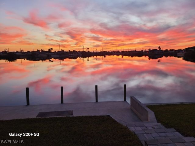 346 NW 25th TER, Cape Coral, FL 33993