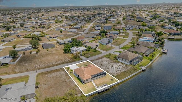346 NW 25th TER, Cape Coral, FL 33993