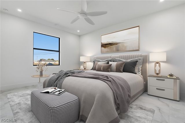 1030 NE 2nd AVE, Cape Coral, FL 33909