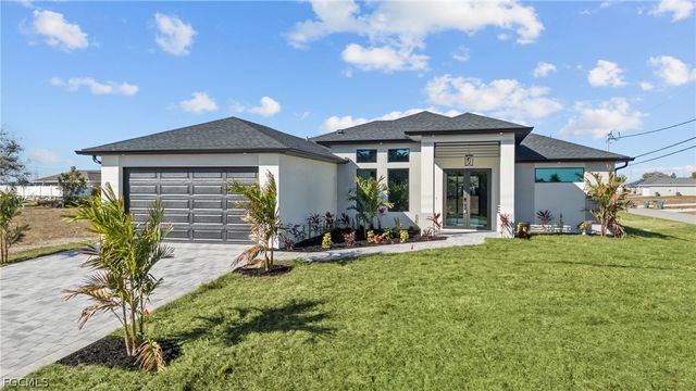 1030 NE 2nd AVE, Cape Coral, FL 33909