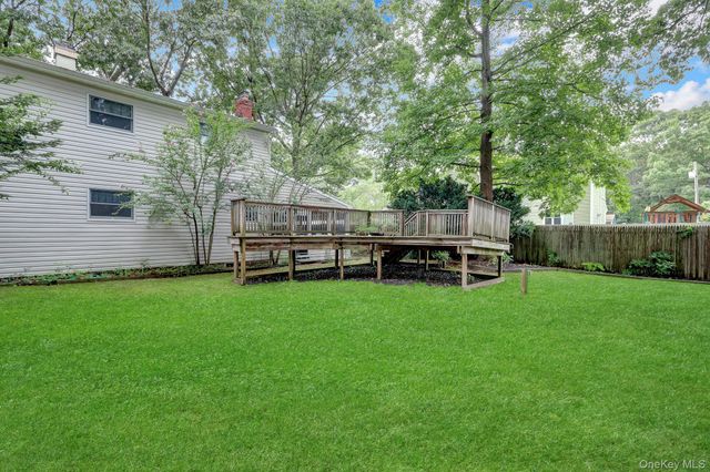 41 Main Avenue, Mastic, NY 11950