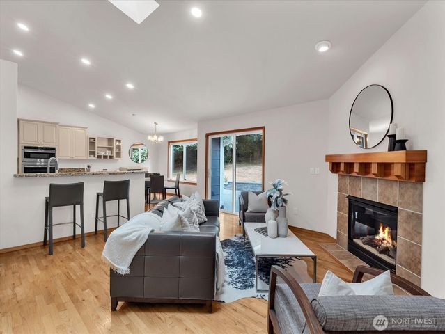 6360 286 Place NE, Carnation, WA 98014
